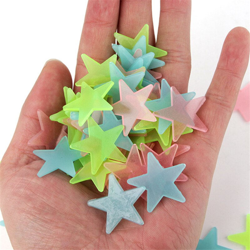 50pcs-bag-3cm-Glow-in-the-Dark-Toys-Luminous-Star-Stickers-Bedroom-Sofa-Fluorescent-Painting-Toy