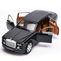 Diecast 1:24 Scale Rolls-Royce Phantom Model Car for Kids - Alloy Shell with Bright Paint, Opposite Doors, Light & Sound (Model M923S-6)
