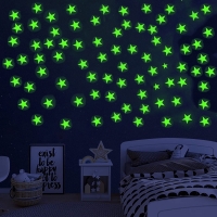 100pcs/set Glow In the Dark Stars Luminous Stickers Glowing Toys Novel For Kids Children Light Stars Fluorescent Party Wall Toy