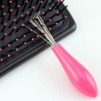 1Pcs Durable Mini Comb Hair Brush Cleaner Embeded Tool Salon Home Essential Color Randomly Wholesale