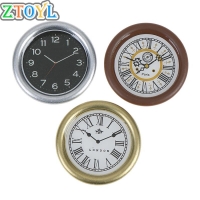 Resin Dollhouse Wall Clock Miniature - Home Decoration Accessory in 1:12 Scale