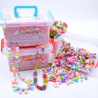 Handmade Beaded Toy Kit with Storage Box - 1000 Pieces, Creative DIY Jewelry Making Set for Girls, Educational Children's Gift.