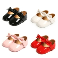Bling Bow Anti-Slip Soft Sole Shoes for 0-18 Month Baby Girls – Ideal for Cribs and Prams.