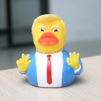 Personality spoof pvc pinch call duck president queen pilot duck bath toy squeeze toy gift for children