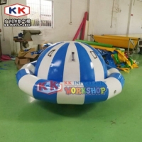 Blue &White Inflatable Floating Spinner / Inflatable Saturn Water Fun Games Used In Lake Or Pool