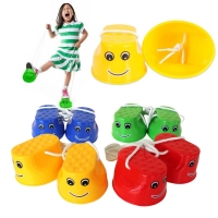 1Pair Outdoor Plastic Balance Training Equipment Smile Jumping Stilts Coordination Game Jumping Feet Stilts For Kids Toys Gifts