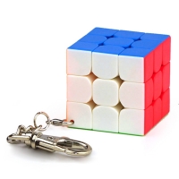 Moyu Mini Keychain 3cm/3.5cm 3x3x3 Magic Cube Keyring Toy - Professional and Educational Puzzle