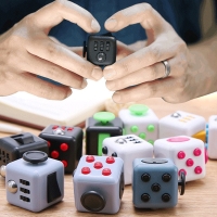 BLUEBEE Fashion Decompression Dice for Autism Adhd Anxiety Relieve Adult Kids Stress Relief Cube Anti-Stress Fingertip Toys