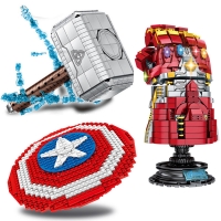 Marvel AvengersWeapon BricksToy  Iron Man Thanos Thor Infinity Glove Gauntlet  Mjolnir Building Block Captain America  Shield