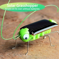 Solar Grasshopper Toy - Fun and Educational Gift for Boys and Girls, Simulated Insect Puzzle, Moving Toy for Kids
