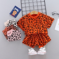 Leopard Print Cotton Kids T-Shirt Set for Boys and Girls - 2-Piece Summer Sportswear for Infants and Toddlers.