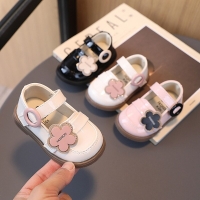 Flower Patent Leather Baby Girl Shoes for Baptism and Parties - Cute and Stylish (2023 Spring/Summer)